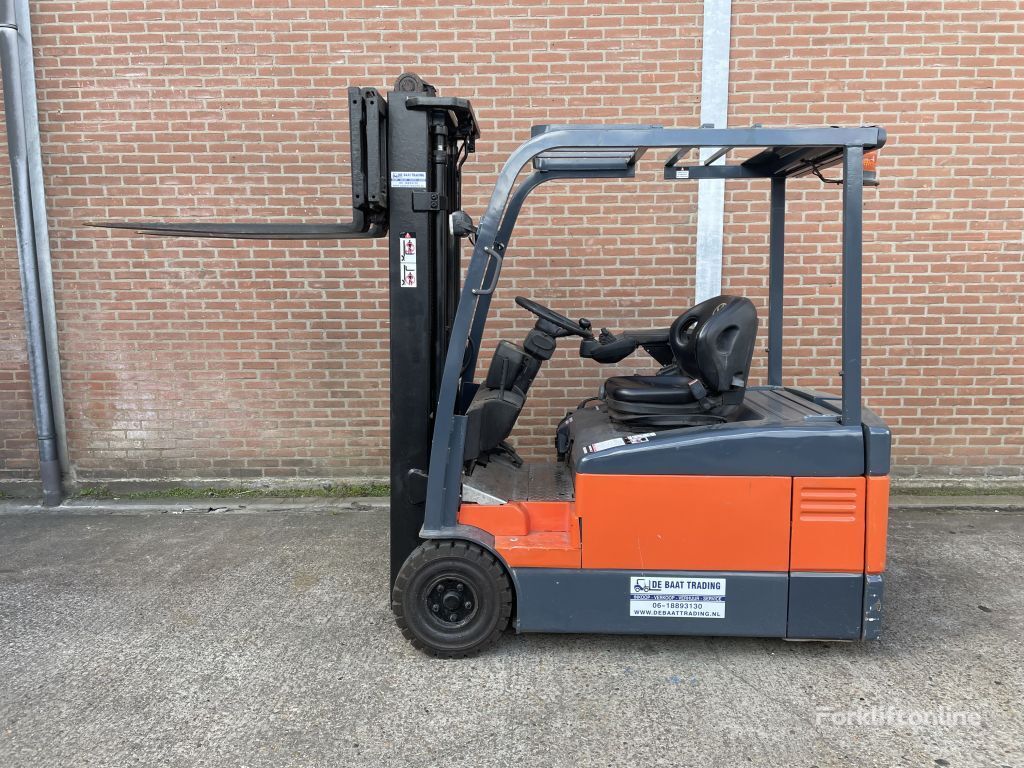 Toyota 7FBEF18 electric forklift