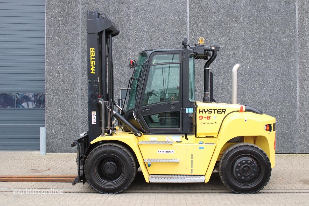 Hyster H9.00XM-6 high capacity forklift