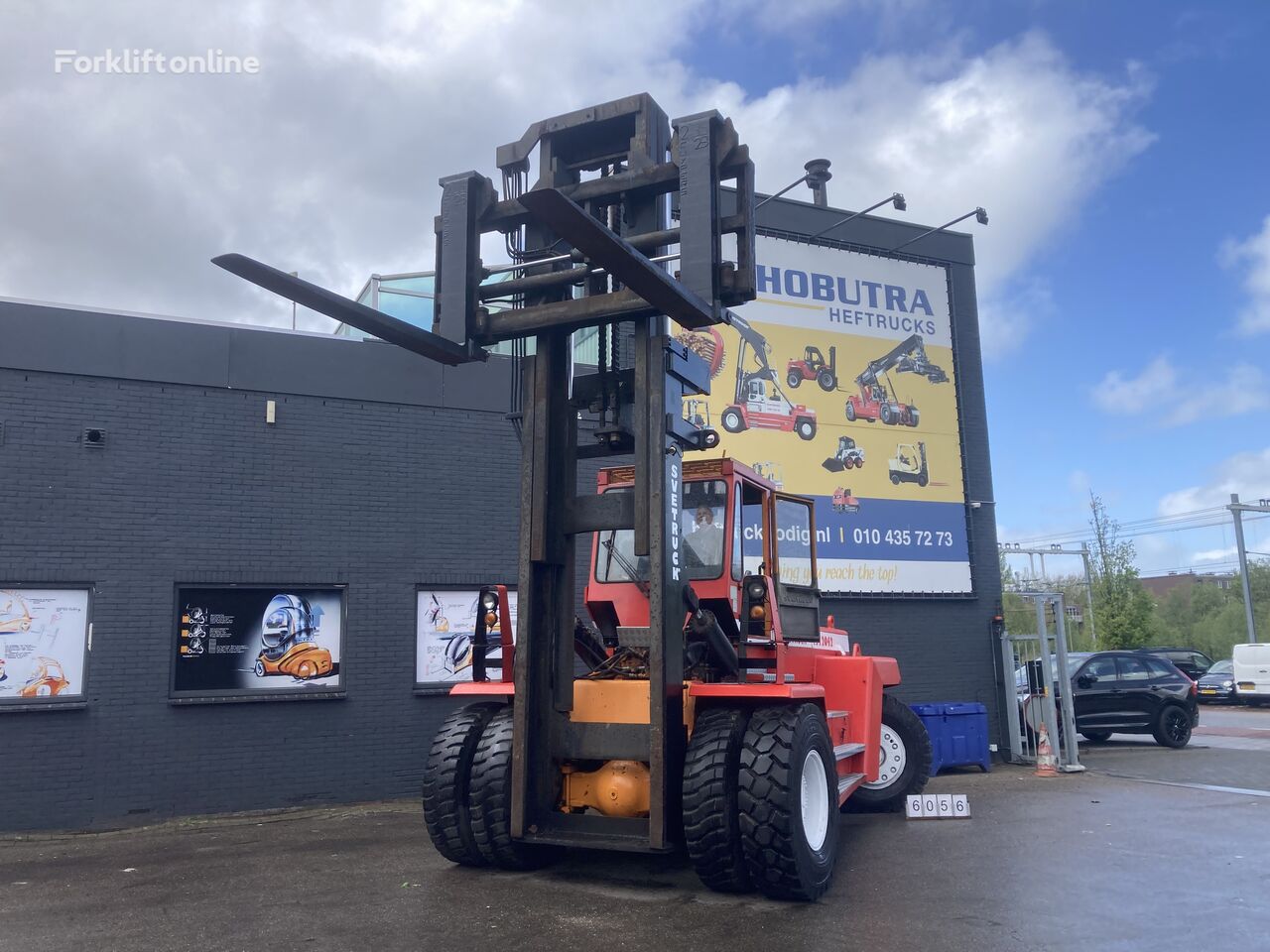 Svetruck 25120-42 high capacity forklift